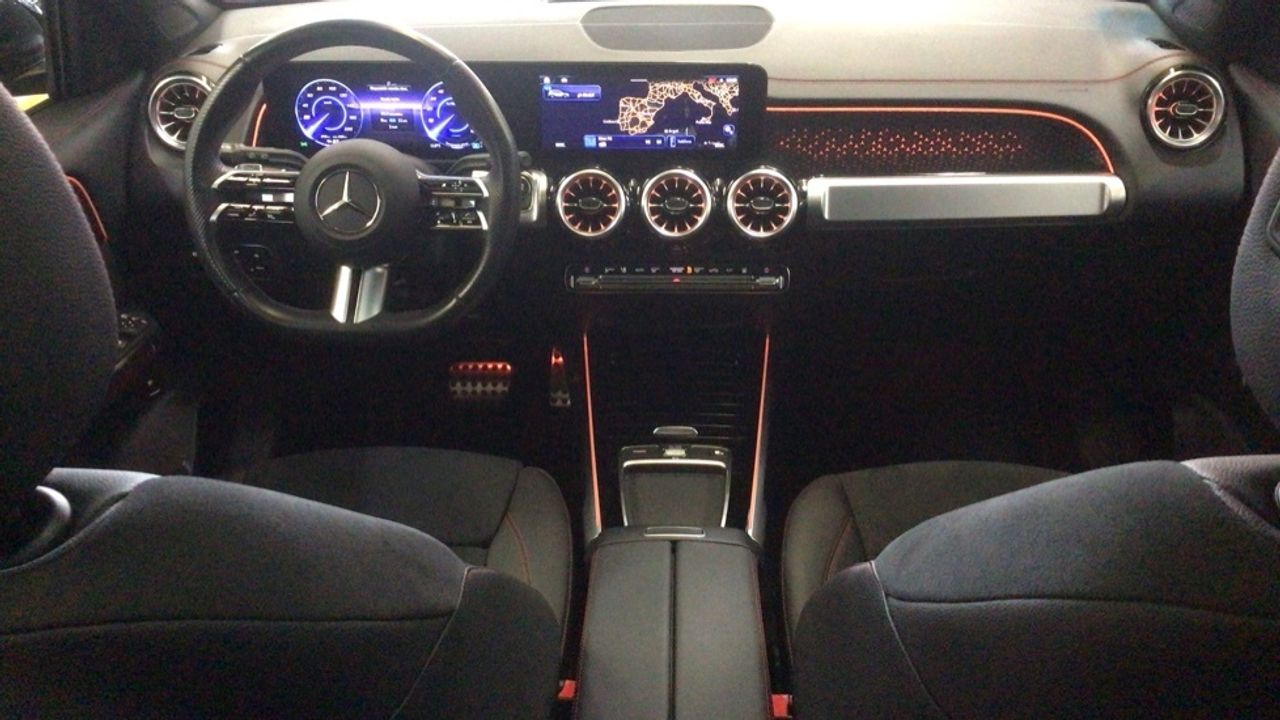 mercedes-eqb-250+-imagen-7