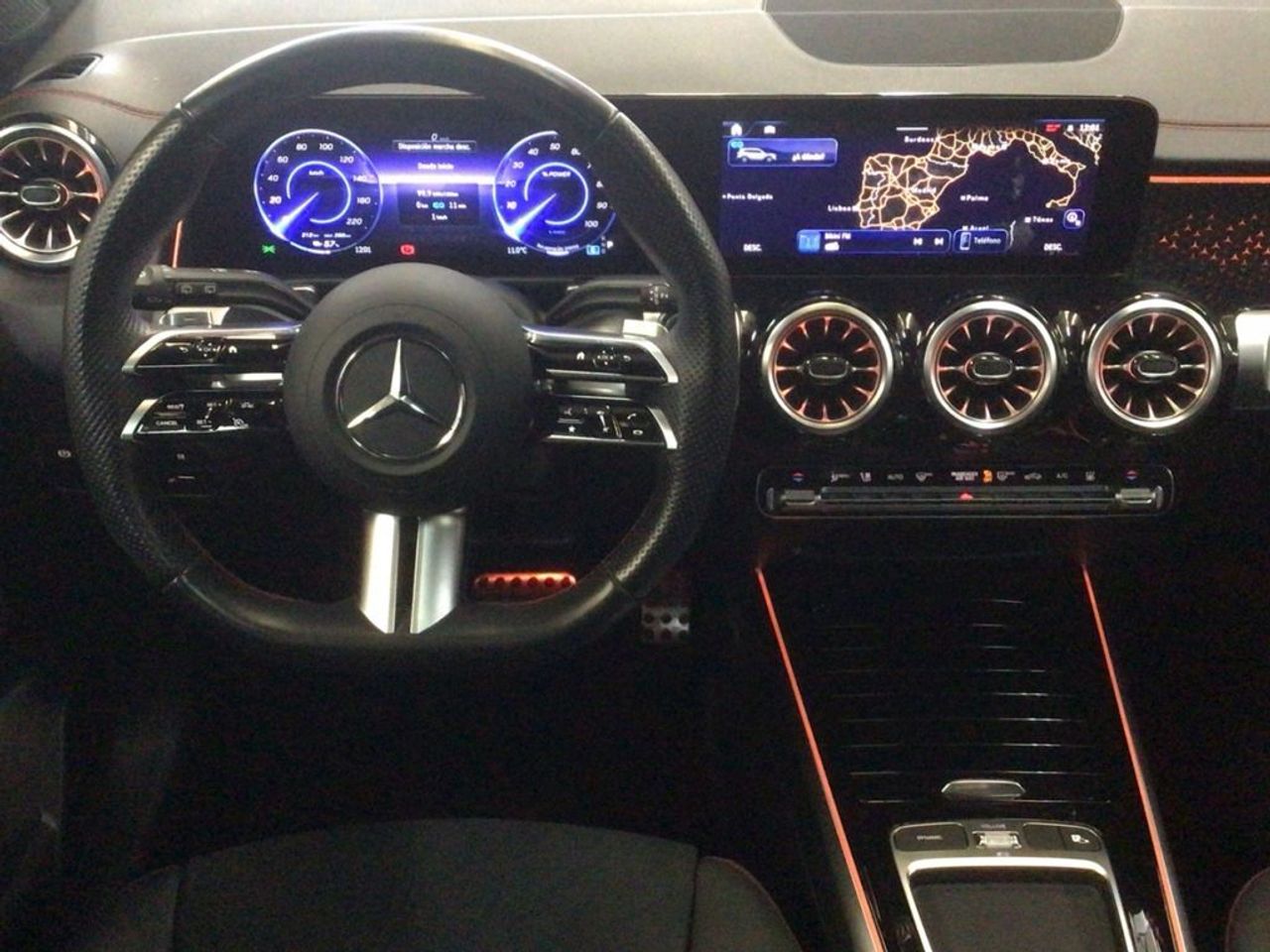 mercedes-eqb-250+-imagen-8