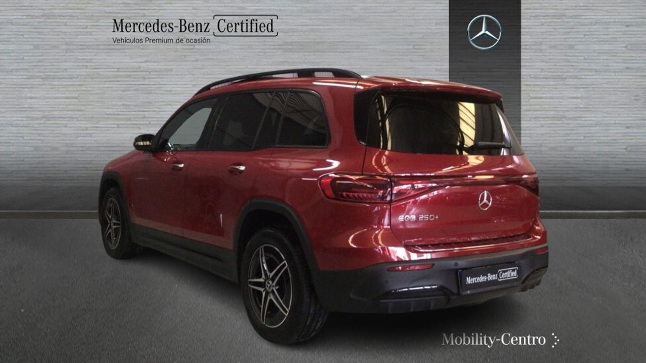 mercedes-eqb-250+-imagen-3