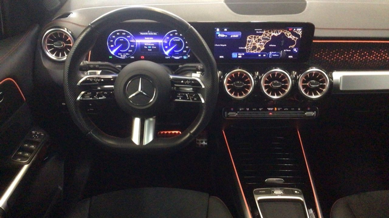 mercedes-eqb-250+-imagen-8