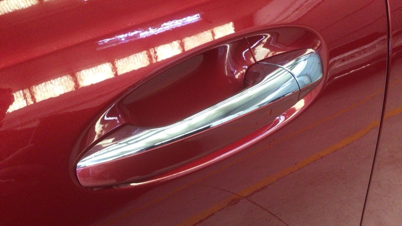 mercedes-eqb-250+-imagen-16