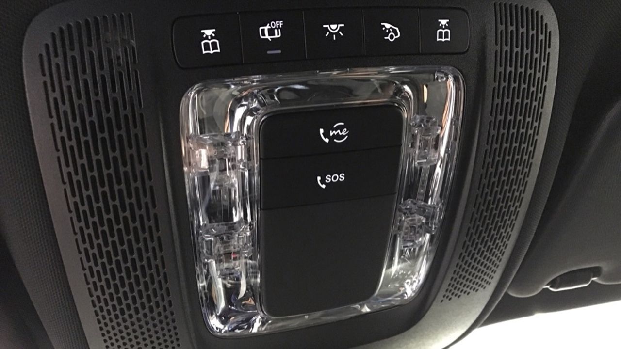 mercedes-eqa-250+-+-amg-line-imagen-18
