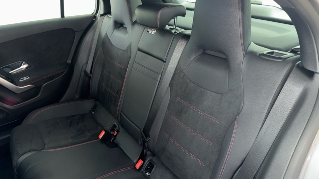 mercedes-clase-a-a-180-d-imagen-10