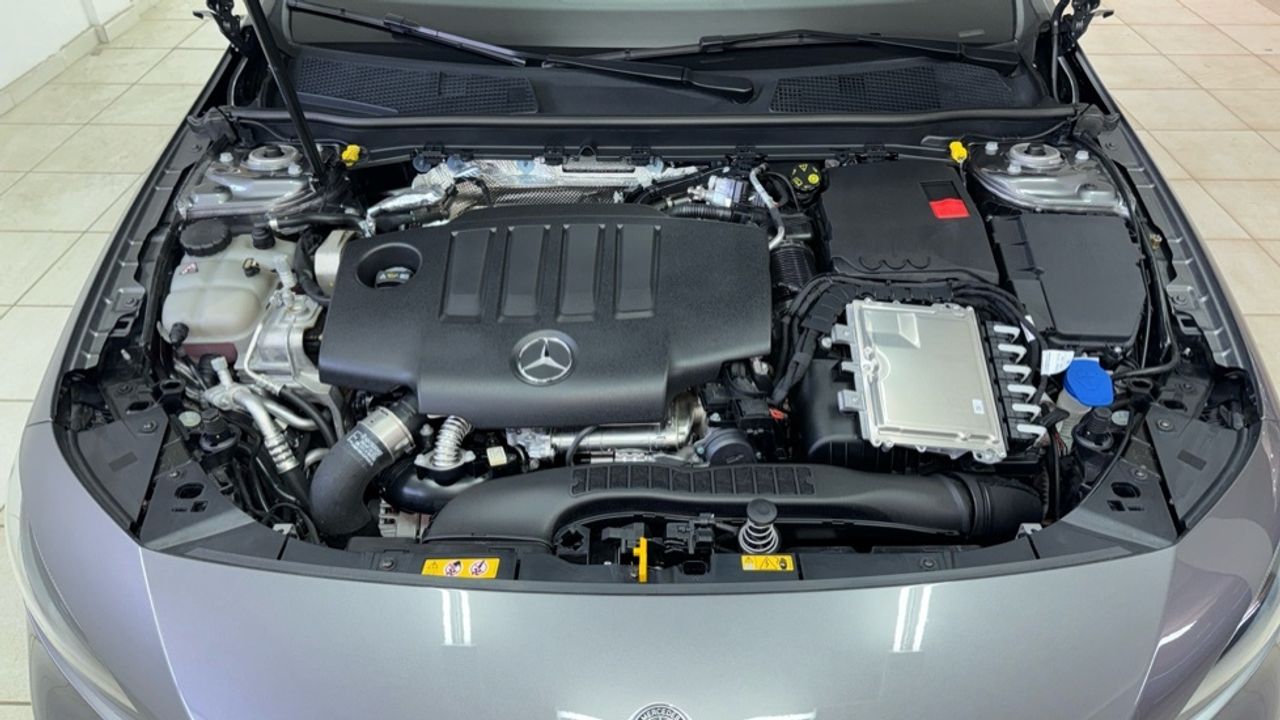 mercedes-clase-a-a-180-d-imagen-16