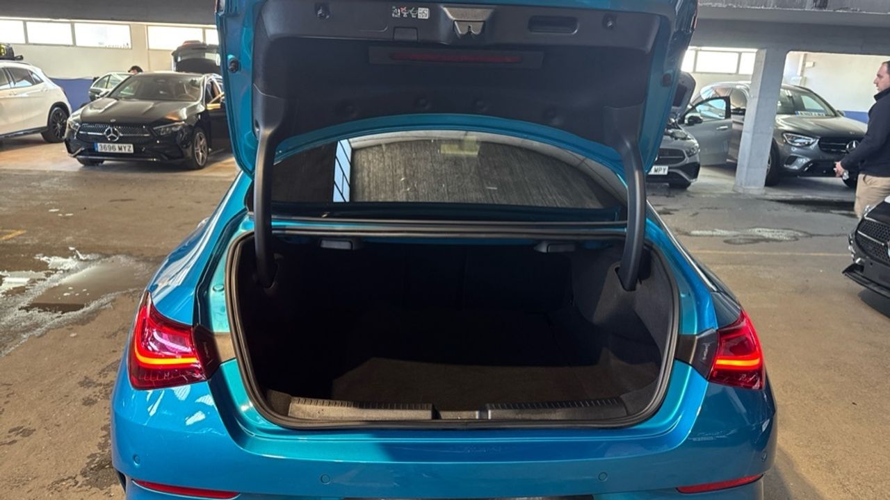 mercedes-clase-a-a-200-d-sedan-imagen-13