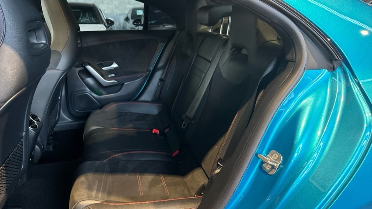 mercedes-clase-a-a-200-d-sedan-imagen-10