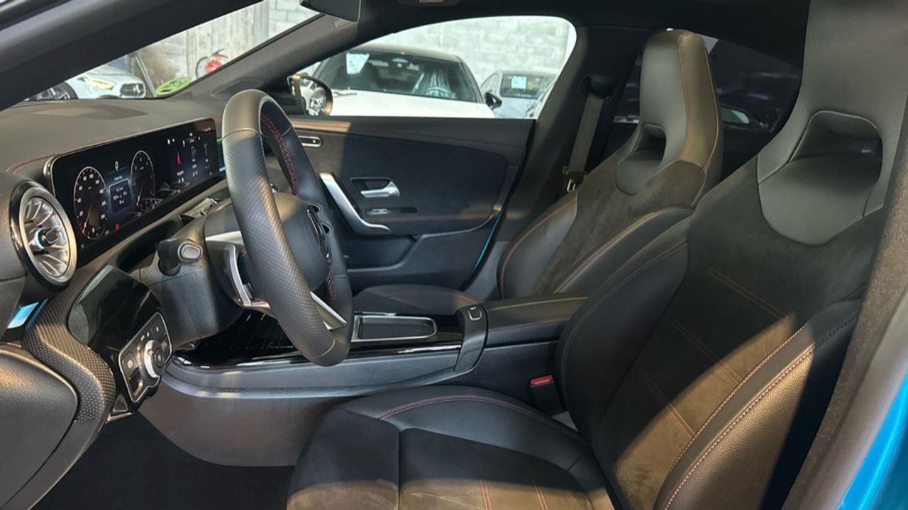 mercedes-clase-a-a-200-d-sedan-imagen-6