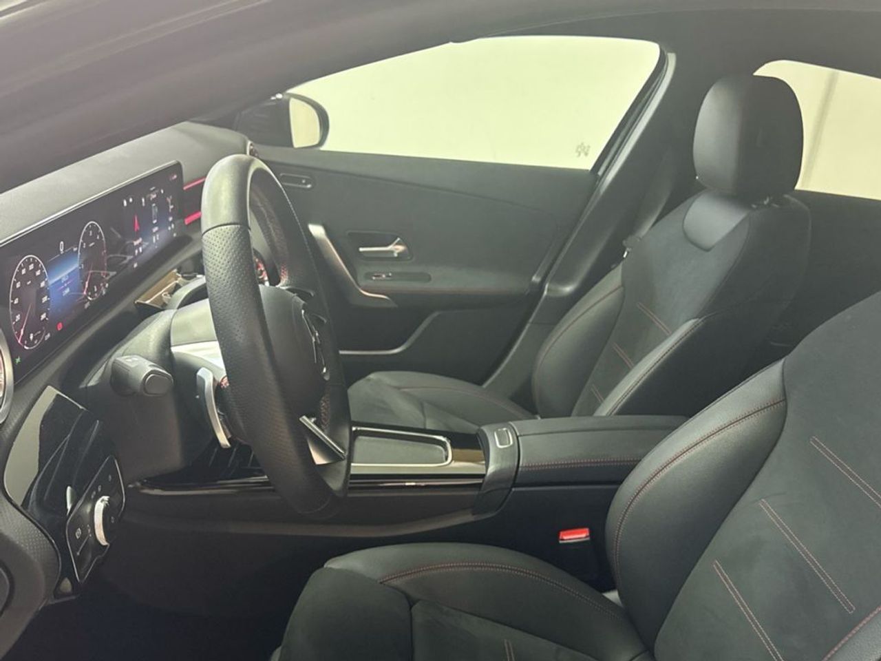 mercedes-clase-a-a-180-d-imagen-6