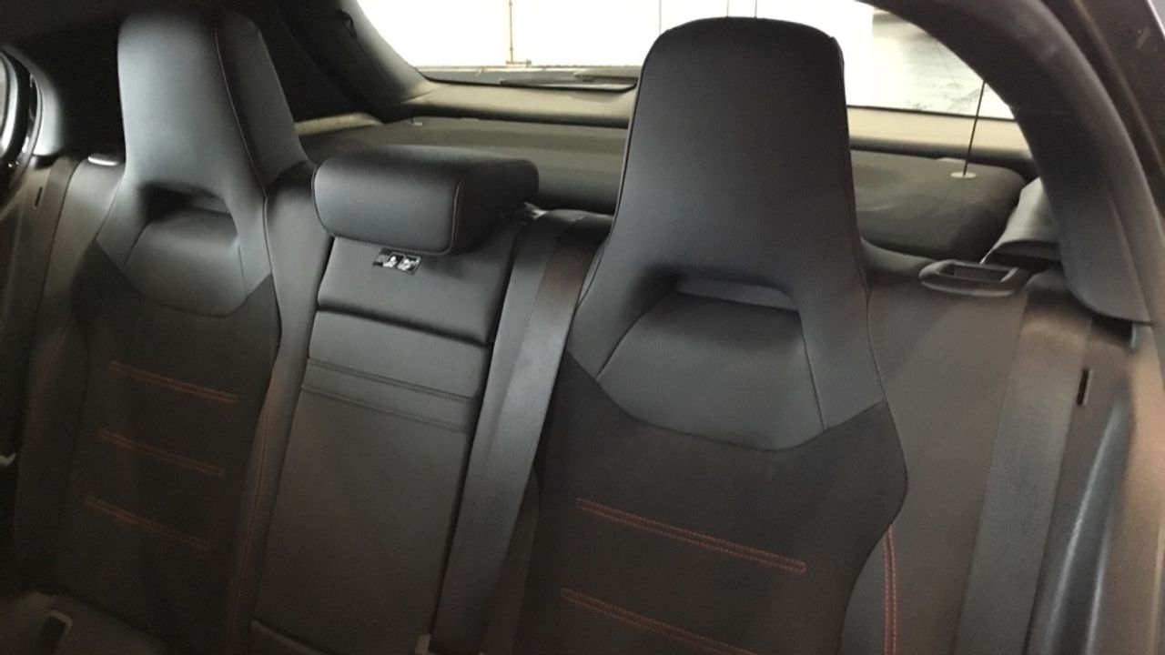 mercedes-clase-a-a-180-d-imagen-10