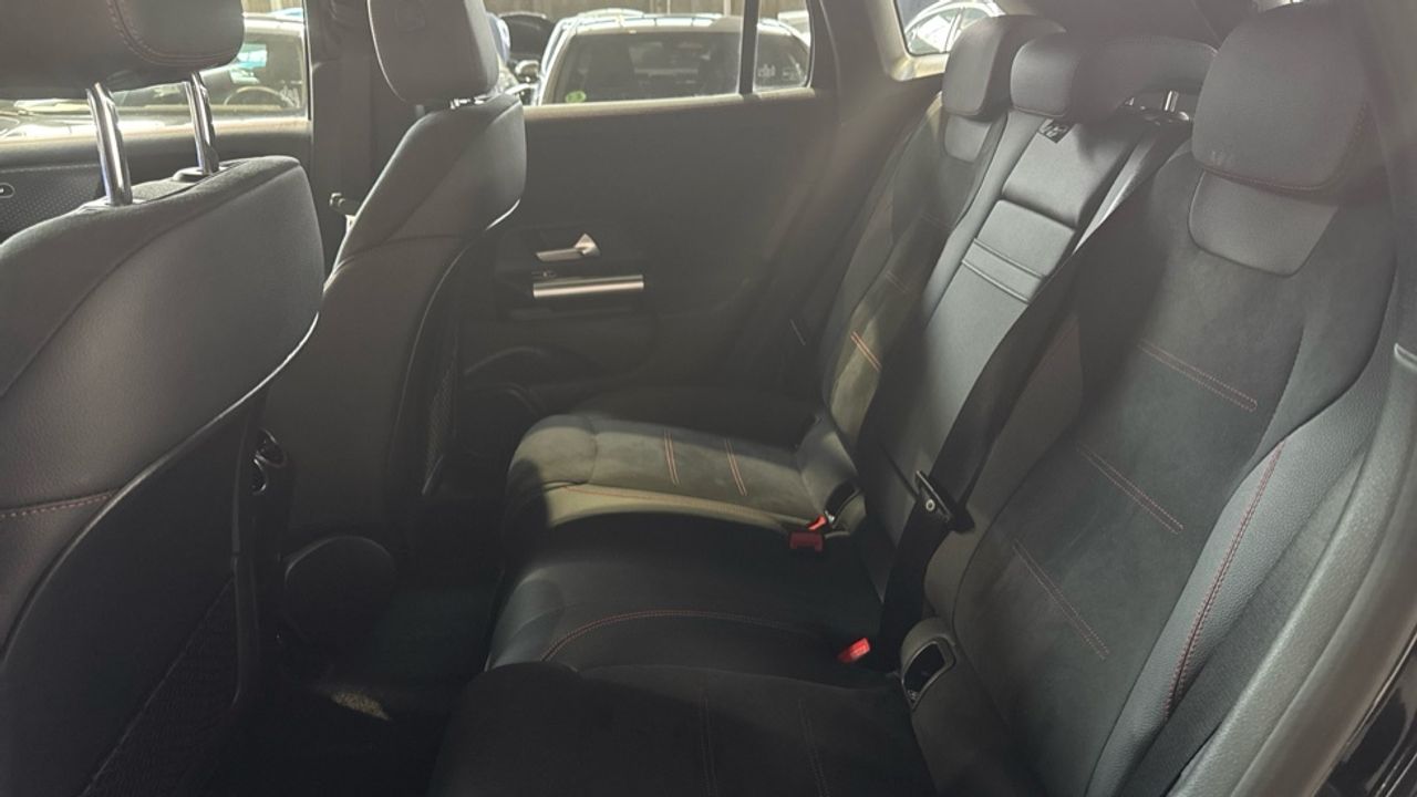 mercedes-eqa-250+-imagen-10