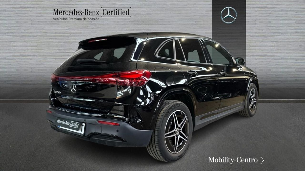 mercedes-eqa-250+-imagen-1