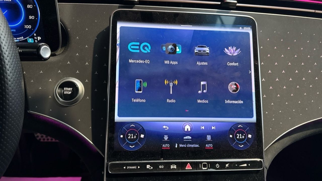 mercedes-eqe-300-amg-line-exterior-e-interior-imagen-19