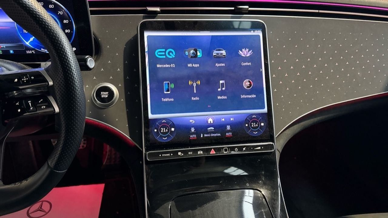 mercedes-eqe-300-amg-line-exterior-e-interior-imagen-20