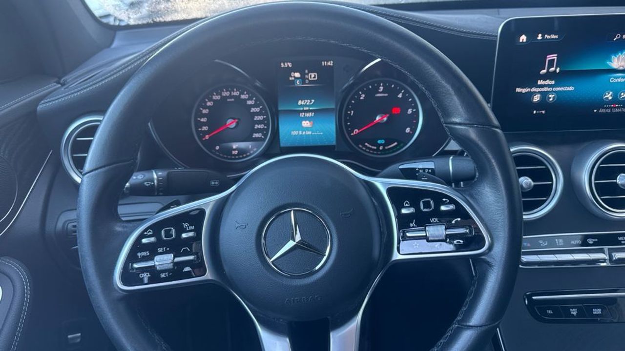 mercedes-glc-coupe-glc-300-de-4matic-imagen-8