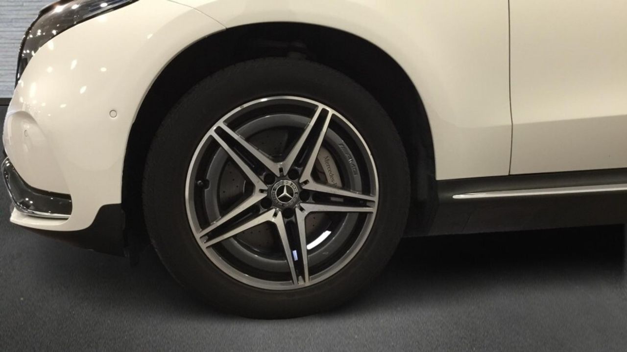 mercedes-eqc-eqc-400-4matic-imagen-4