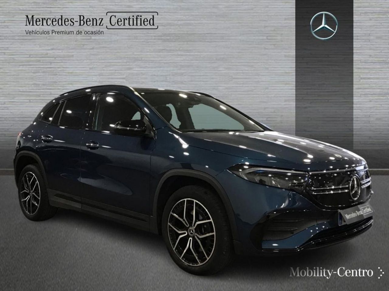 mercedes-eqa-250-amg-line-imagen-2