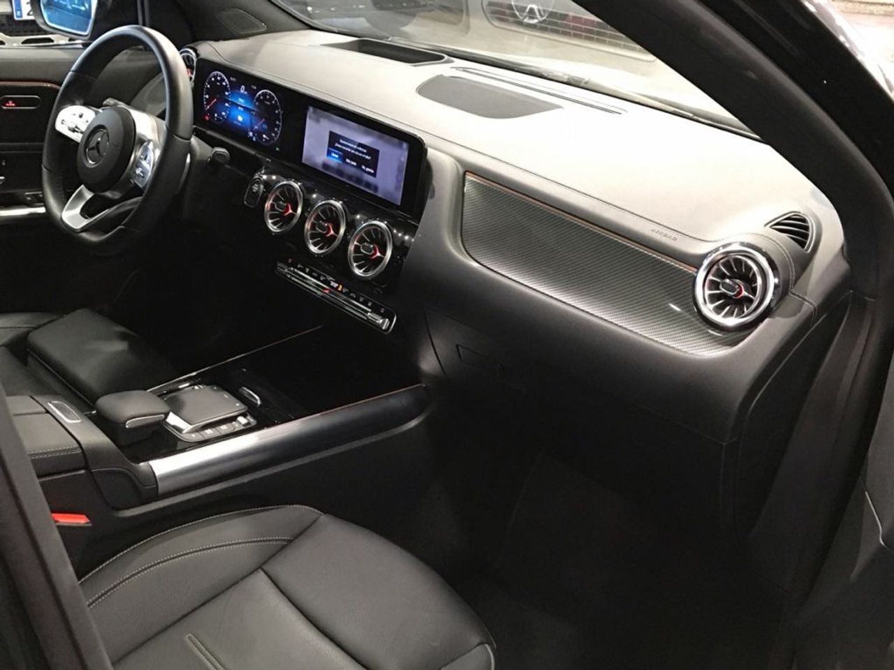 mercedes-gla-gla-250-e-imagen-9