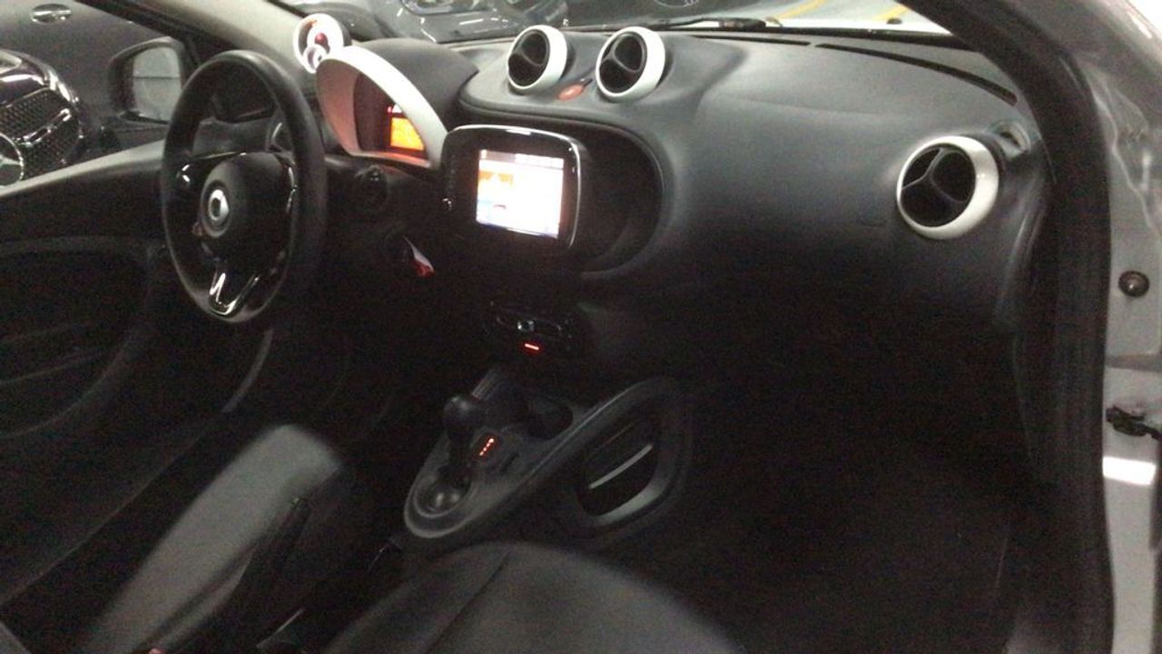 smart-forfour-60kw81cv-eq-imagen-9