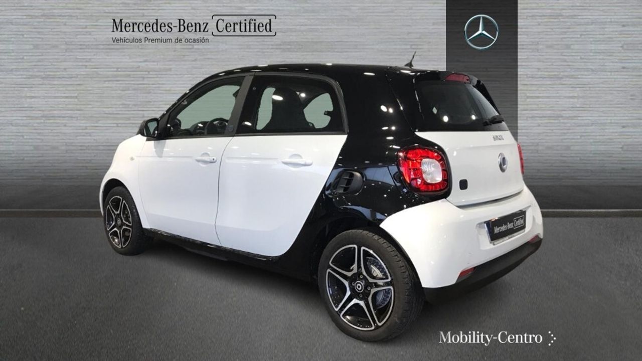smart-forfour-electric-drive-eq-passion-imagen-3