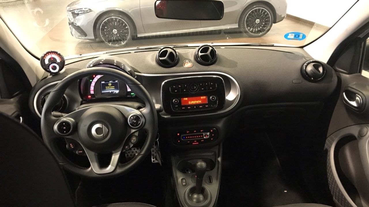 smart-forfour-electric-drive-eq-passion-imagen-7