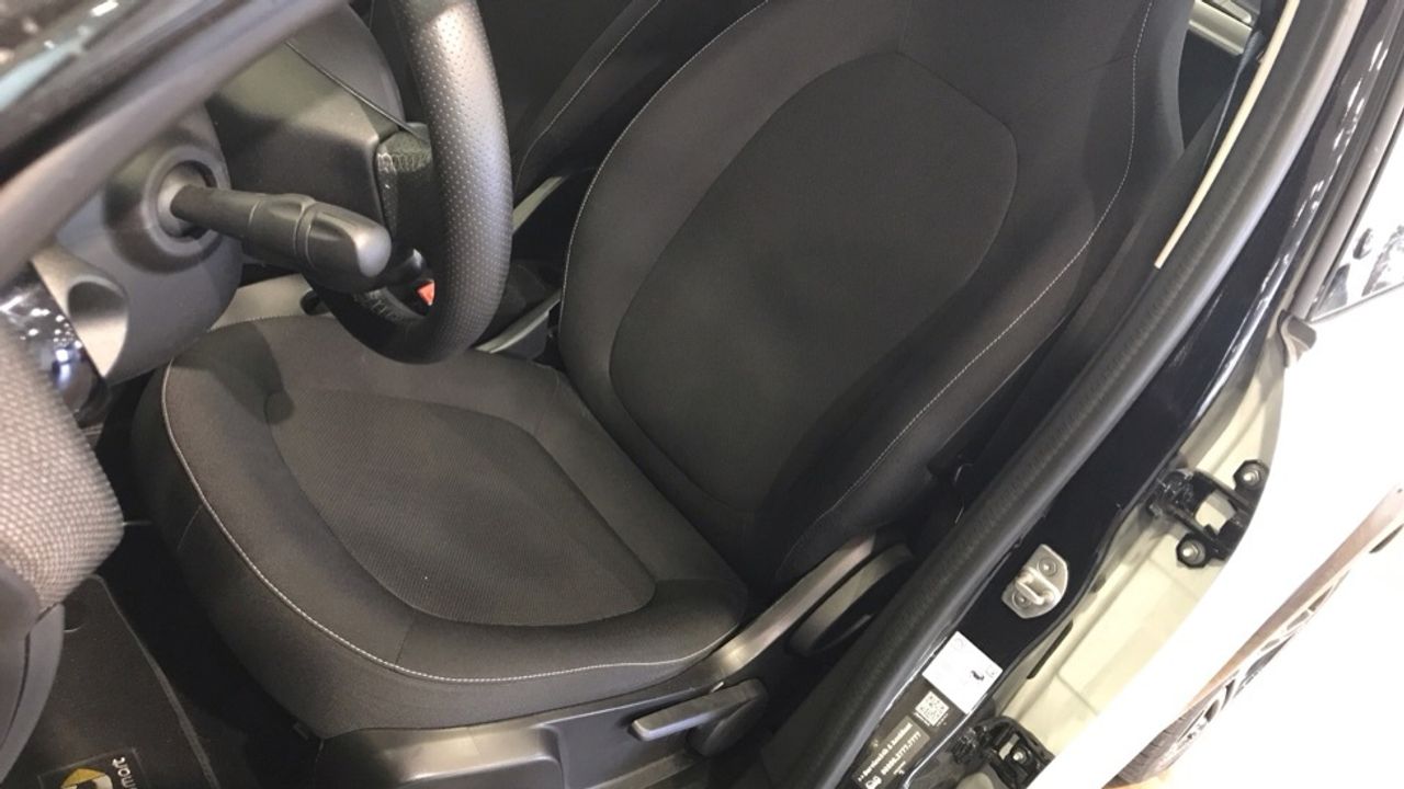 smart-forfour-electric-drive-eq-passion-imagen-6