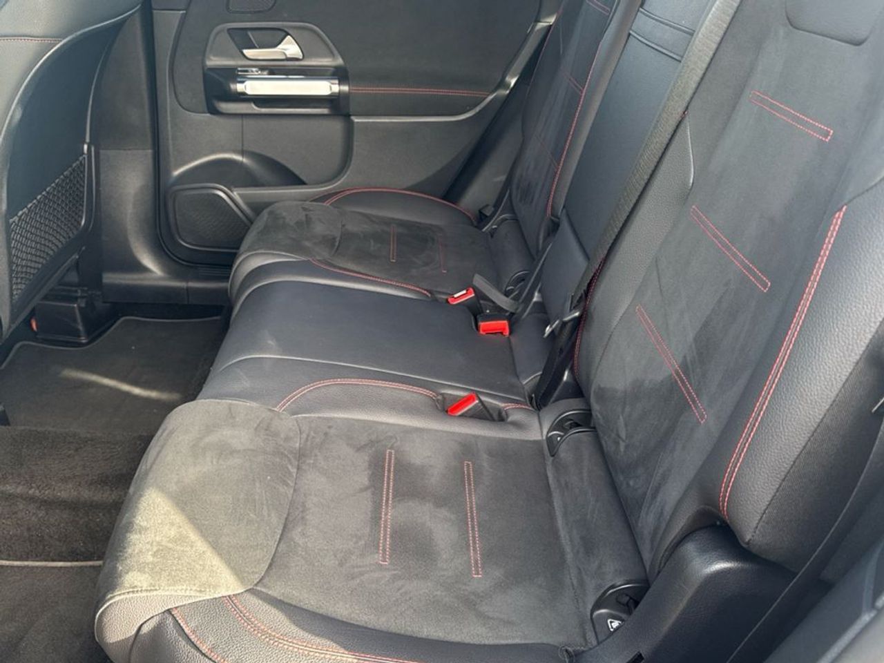 mercedes-glb-glb-200-d-imagen-10