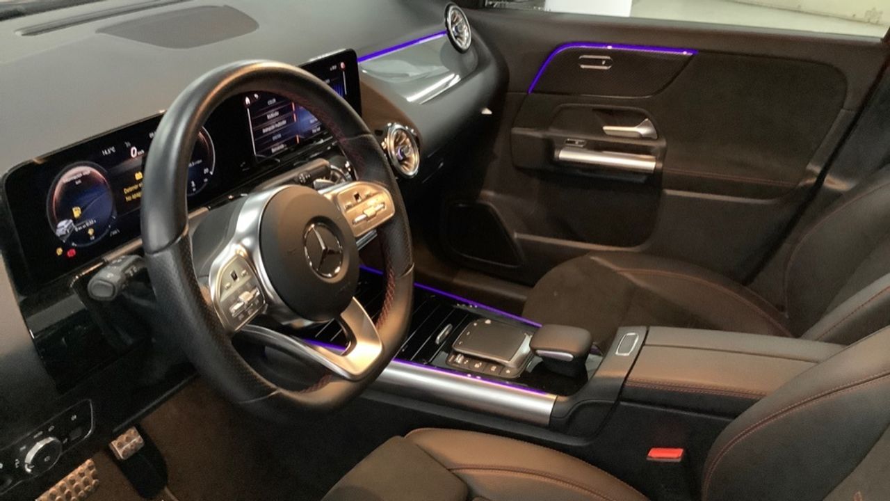 mercedes-benz-gla-200-d-amg-line-euro-6d-imagen-5