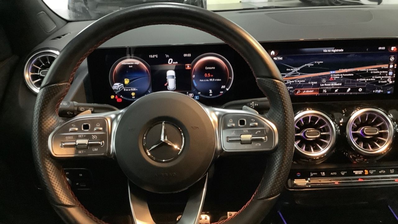 mercedes-benz-gla-200-d-amg-line-euro-6d-imagen-8
