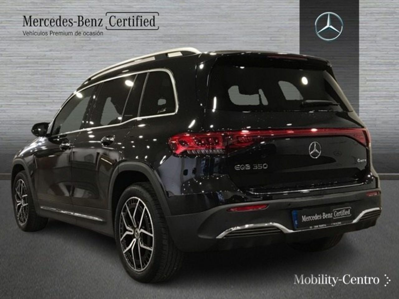 mercedes-eqb-350-4matic-amg-line-imagen-3