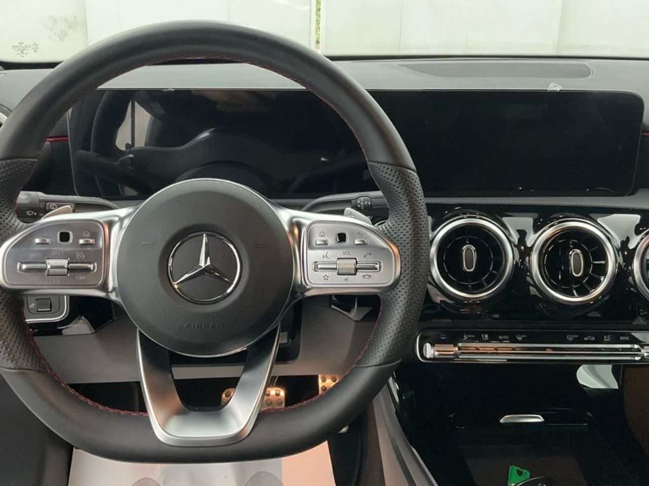 mercedes-clase-a-a-200-d-imagen-8