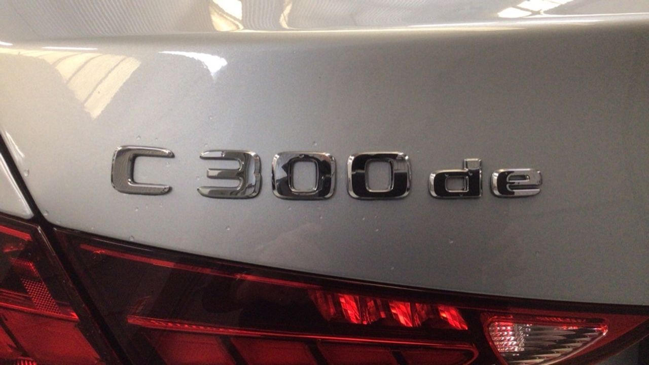 mercedes-clase-c-c-300-d-e-imagen-11