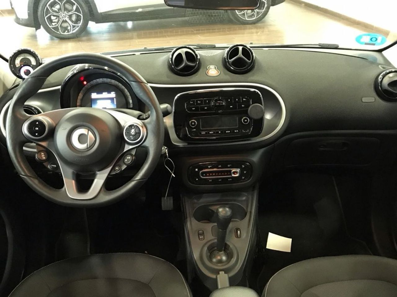 smart-forfour-60kw81cv-eq-imagen-7