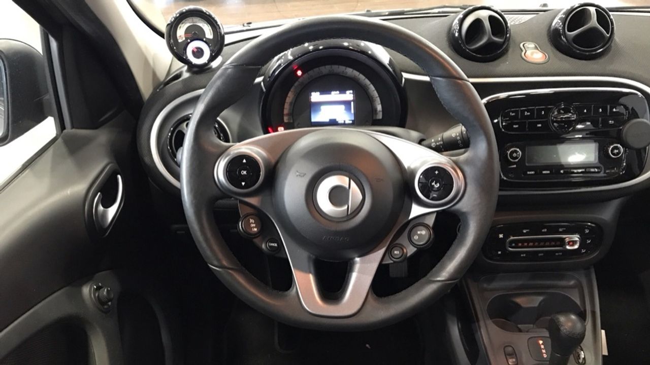 smart-forfour-60kw81cv-eq-imagen-8