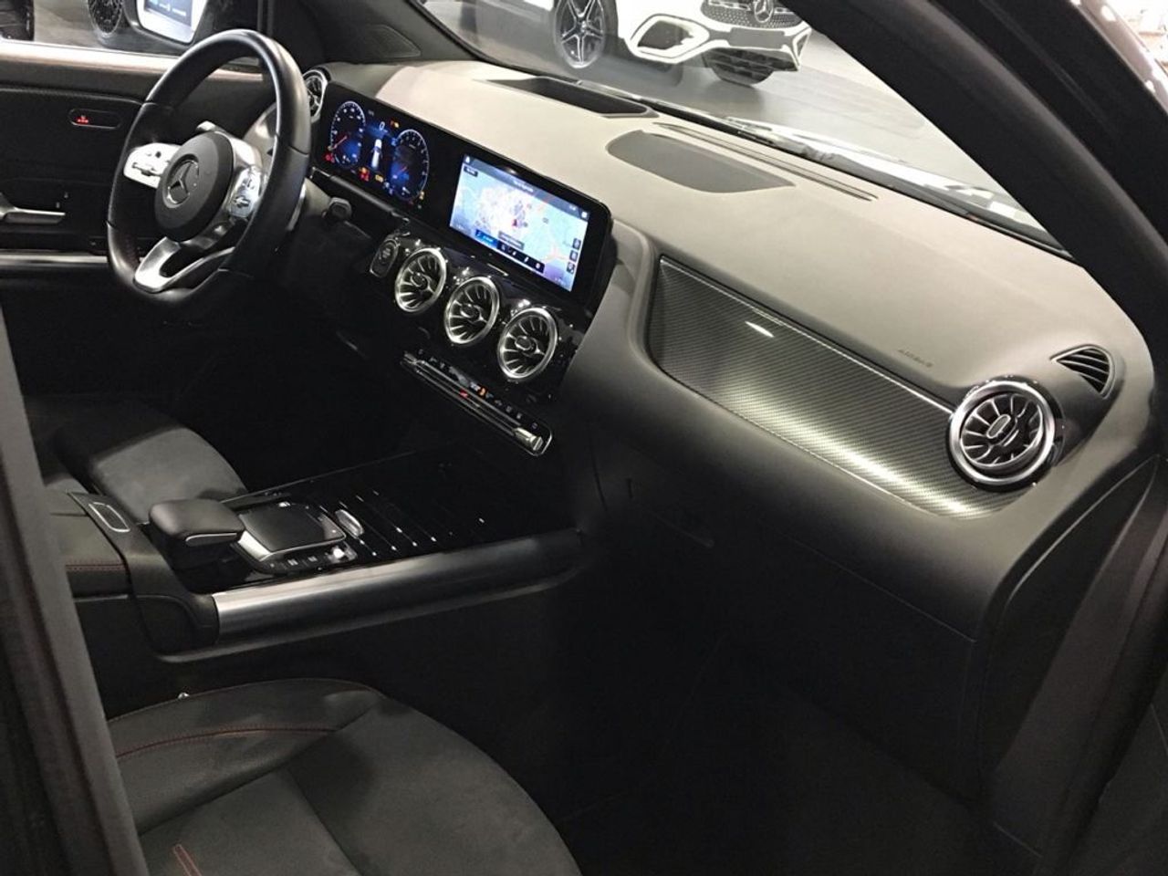 mercedes-gla-gla-250-e-imagen-9