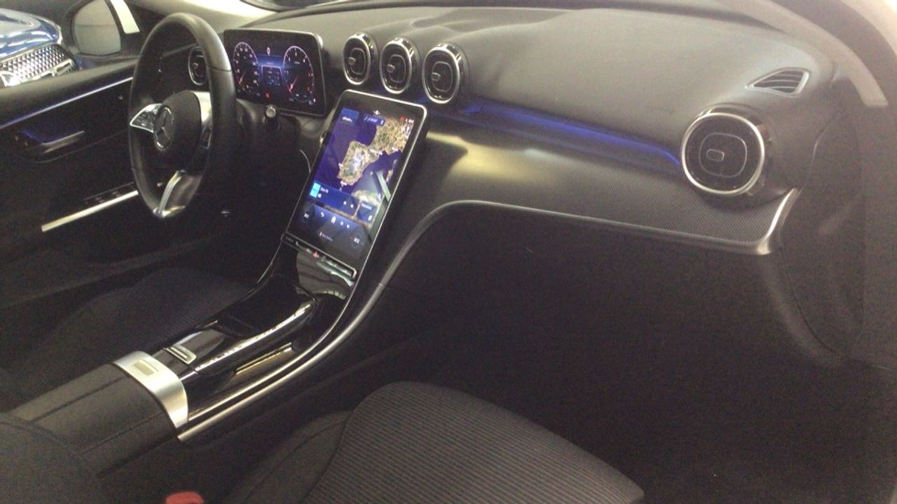 mercedes-clase-c-c-200-d-berlina-imagen-9