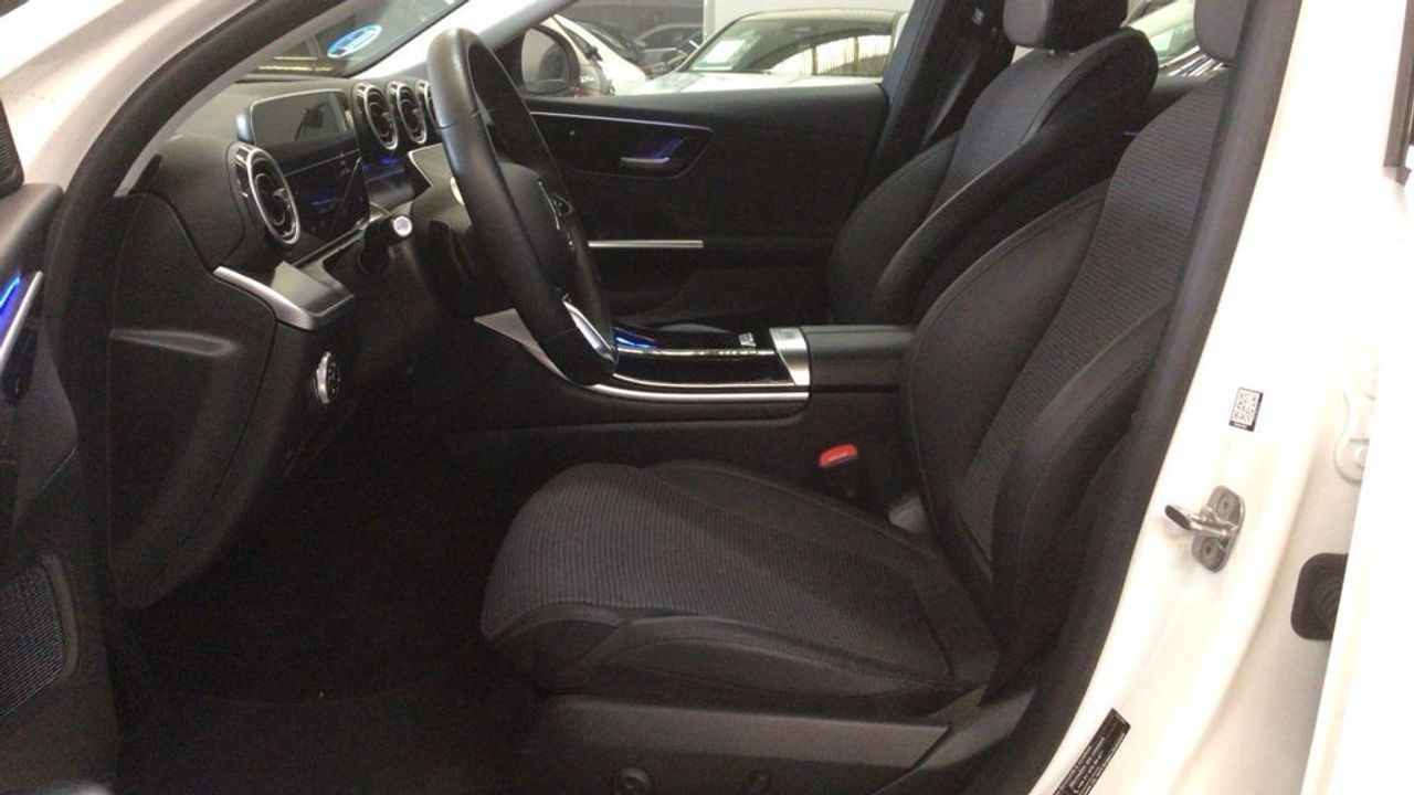 mercedes-clase-c-c-200-d-berlina-imagen-6