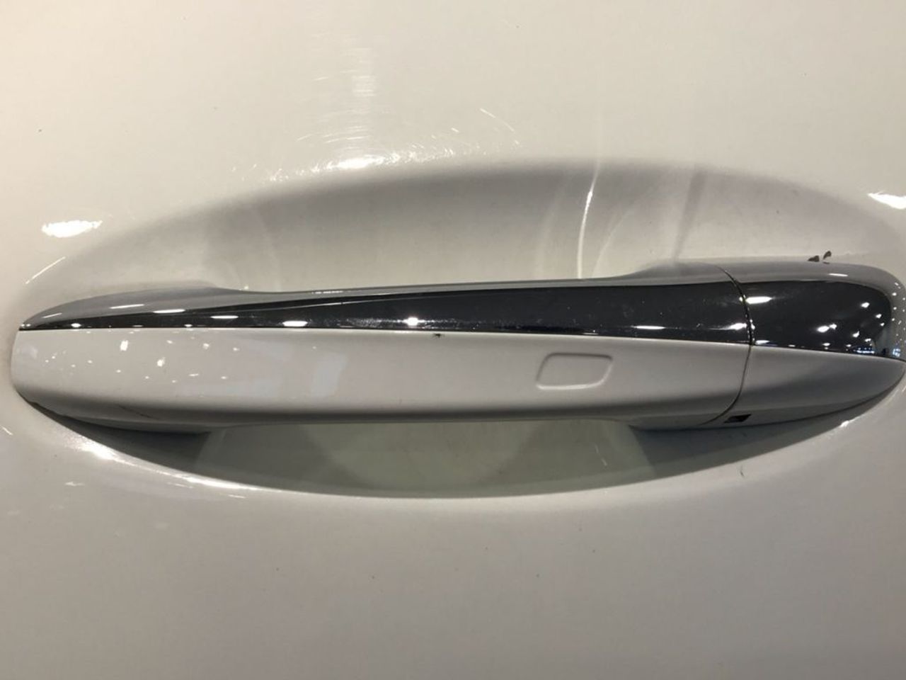 mercedes-eqa-250-edition-1-imagen-12