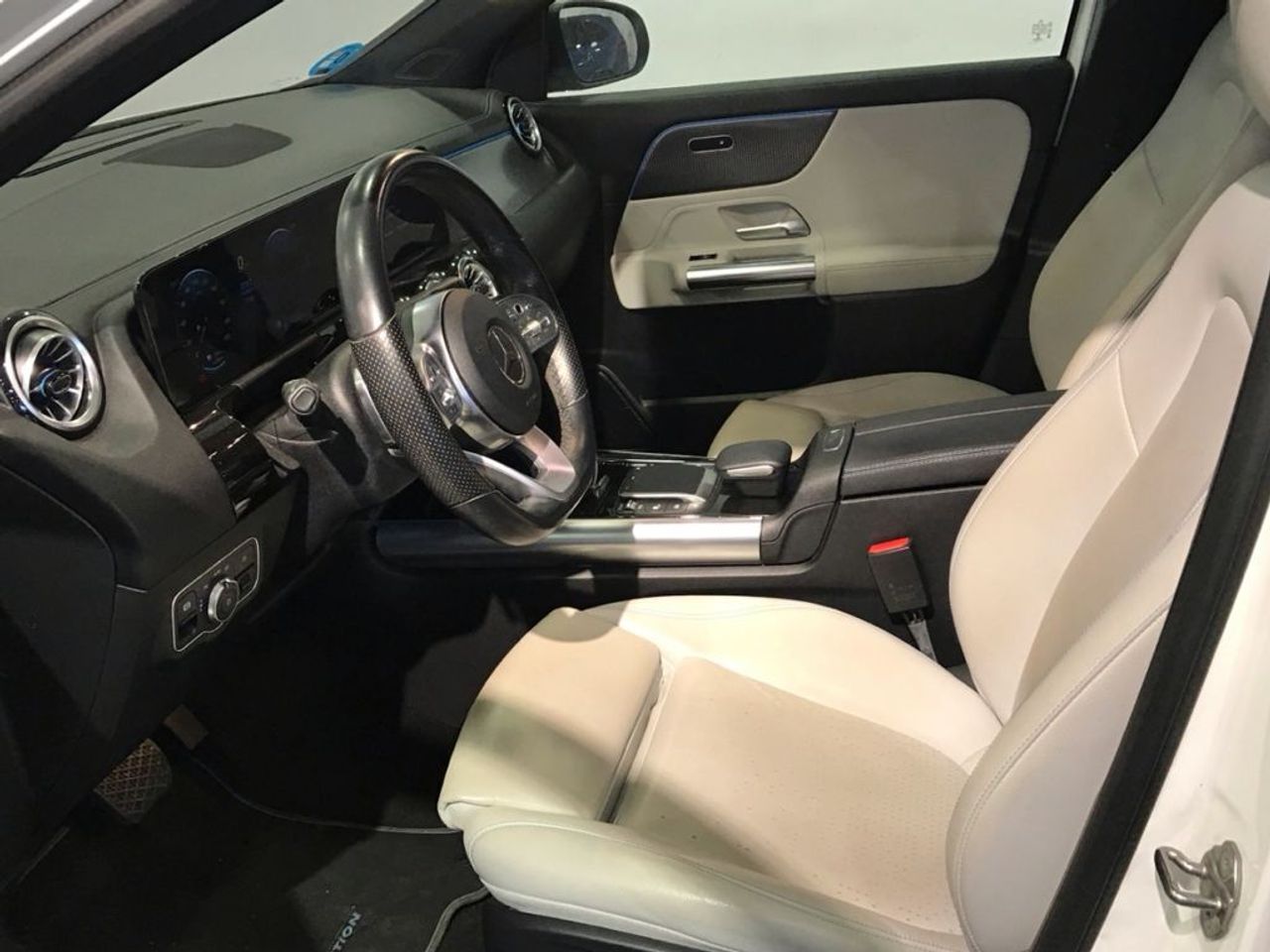 mercedes-eqa-250-edition-1-imagen-5