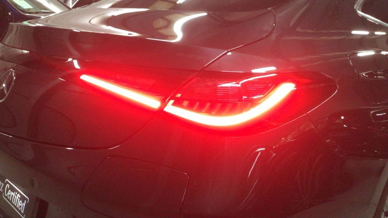 mercedes-cle-cle-300-e-con-tecnologia-hibrida-eq-imagen-14