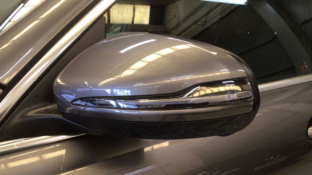 mercedes-glb-glb-180-imagen-15