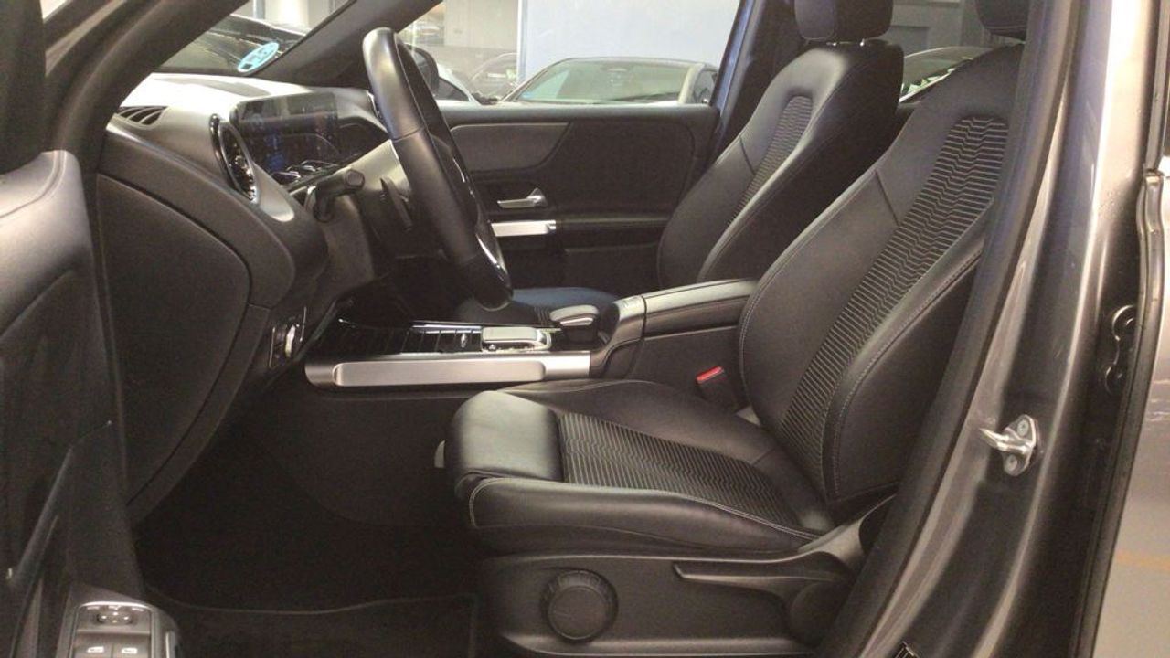 mercedes-glb-glb-180-imagen-6