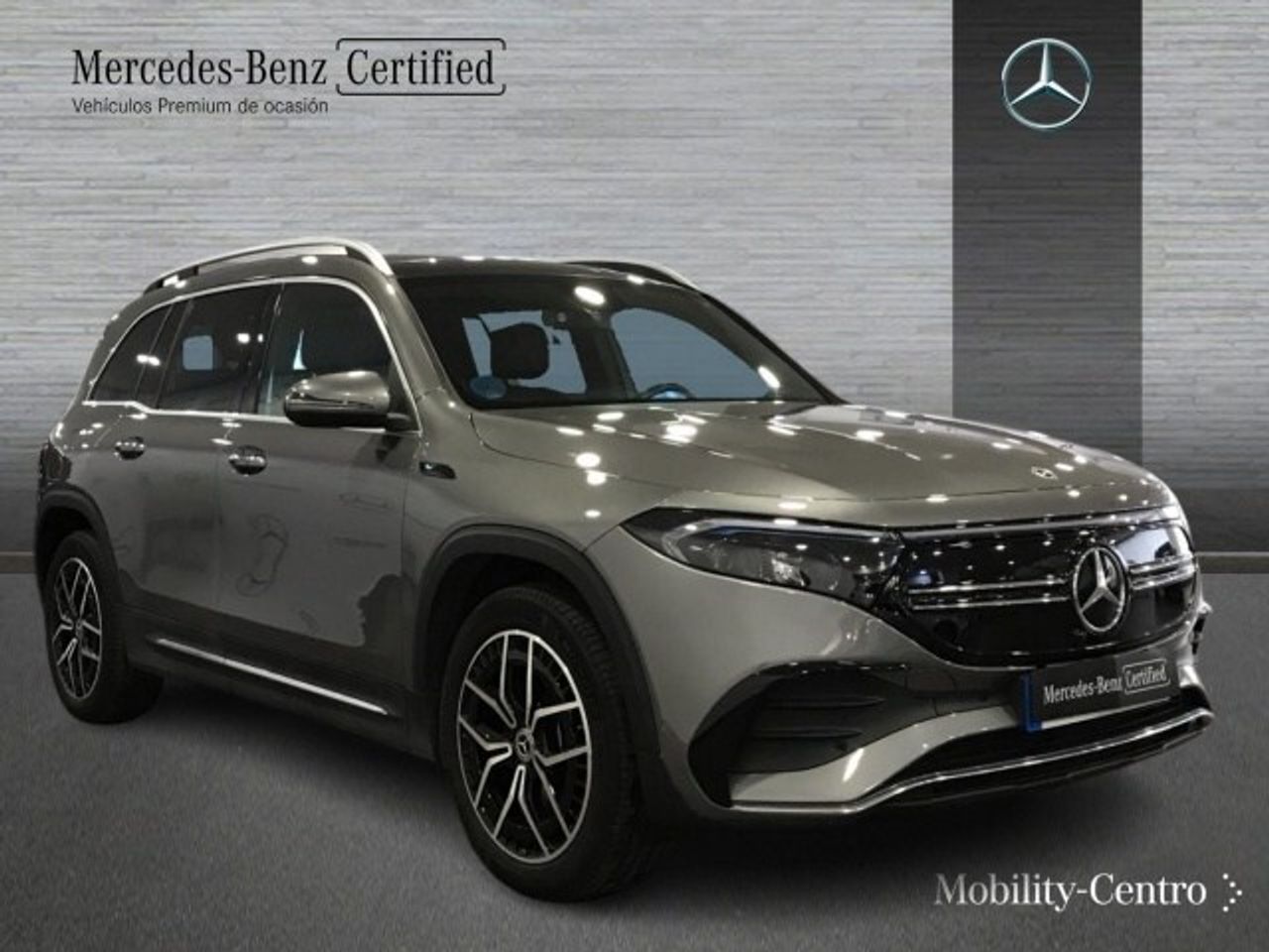 mercedes-eqb-350-4matic-amg-line-imagen-2