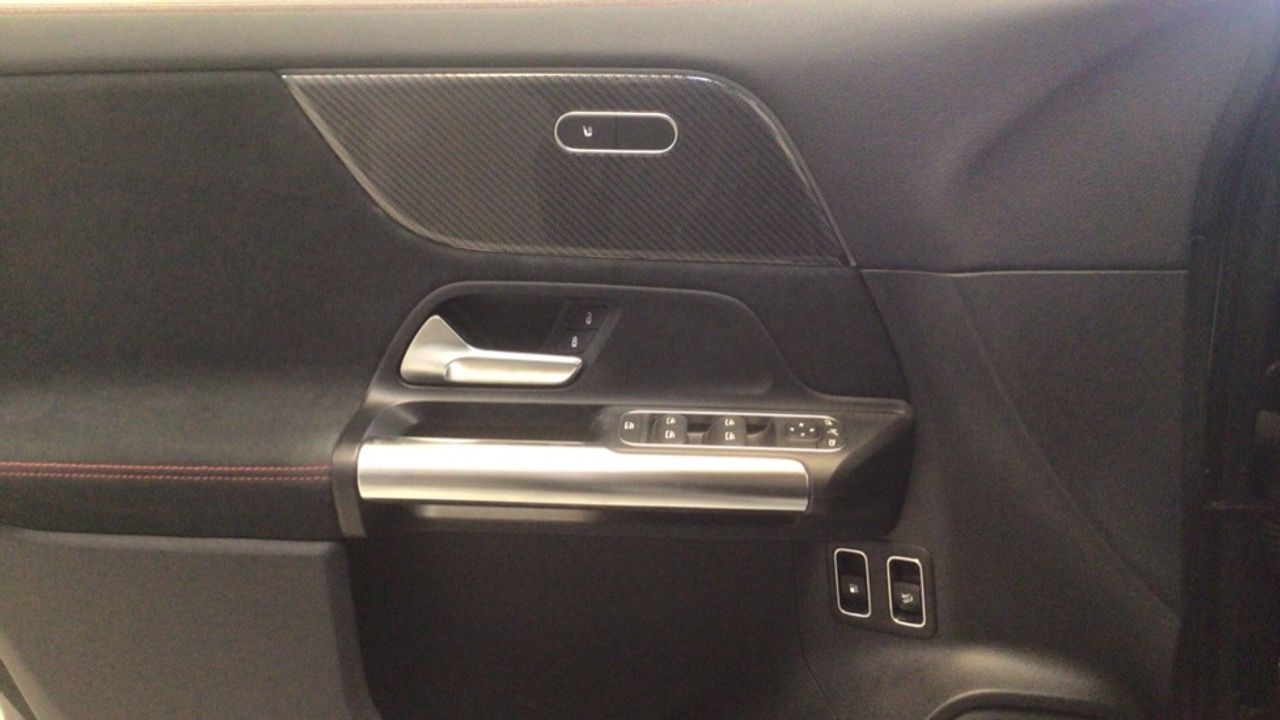mercedes-gla-gla-250-e-imagen-22