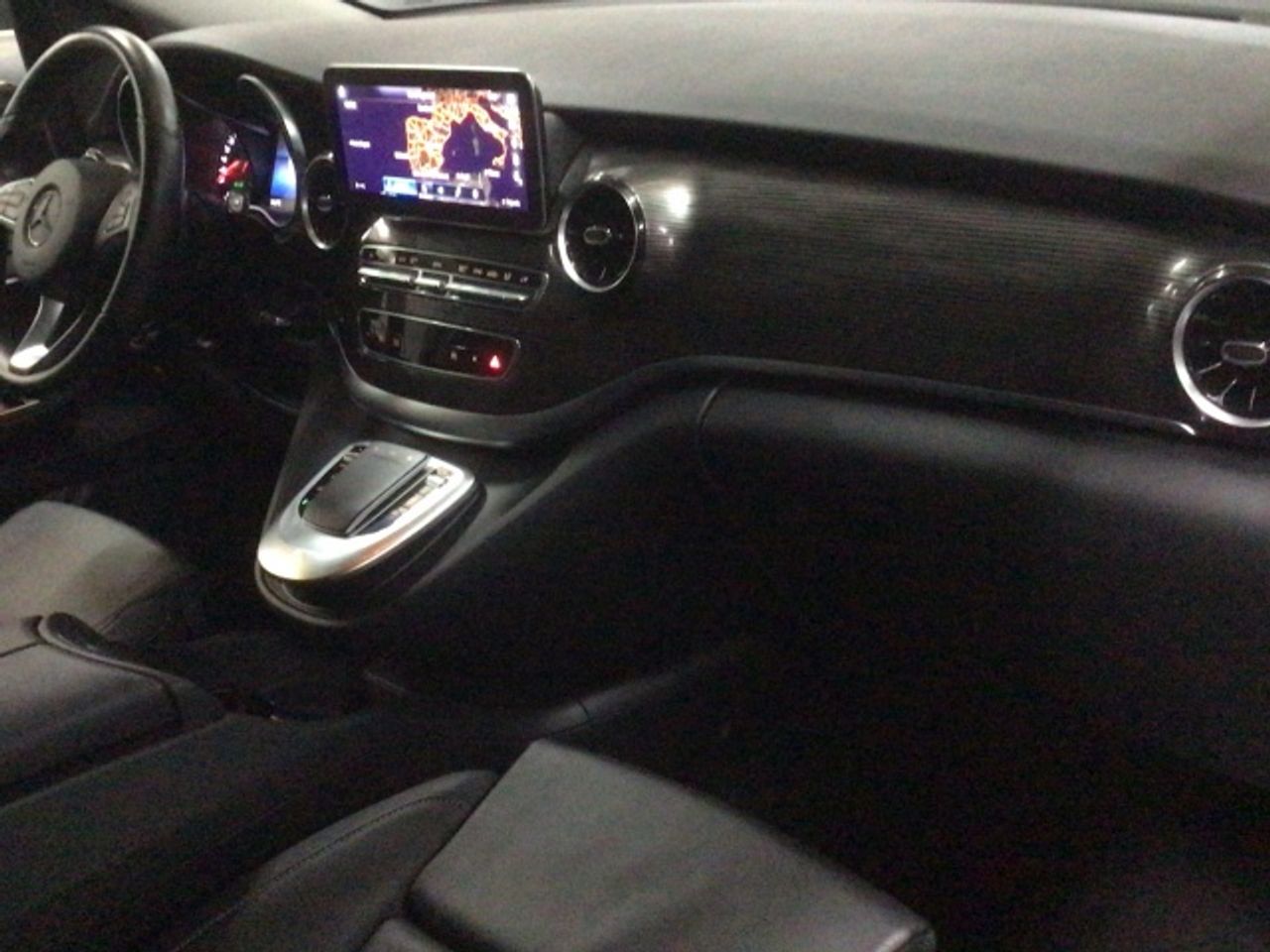 mercedes-clase-v-250d-6d-avantgarde-extralargo-imagen-9