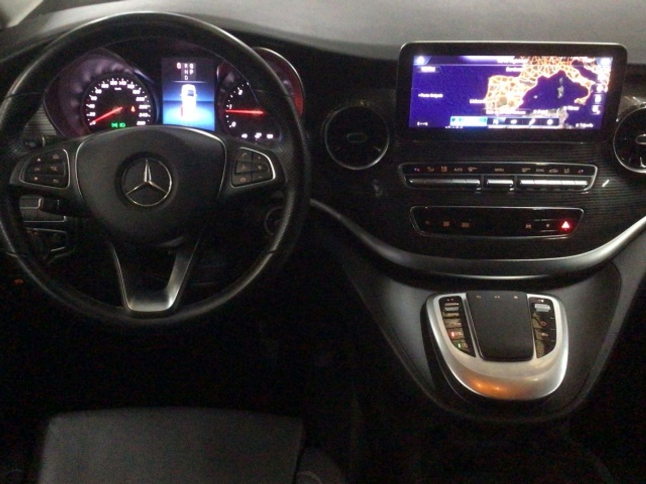 mercedes-clase-v-250d-6e-avantgarde-extralargo-imagen-8