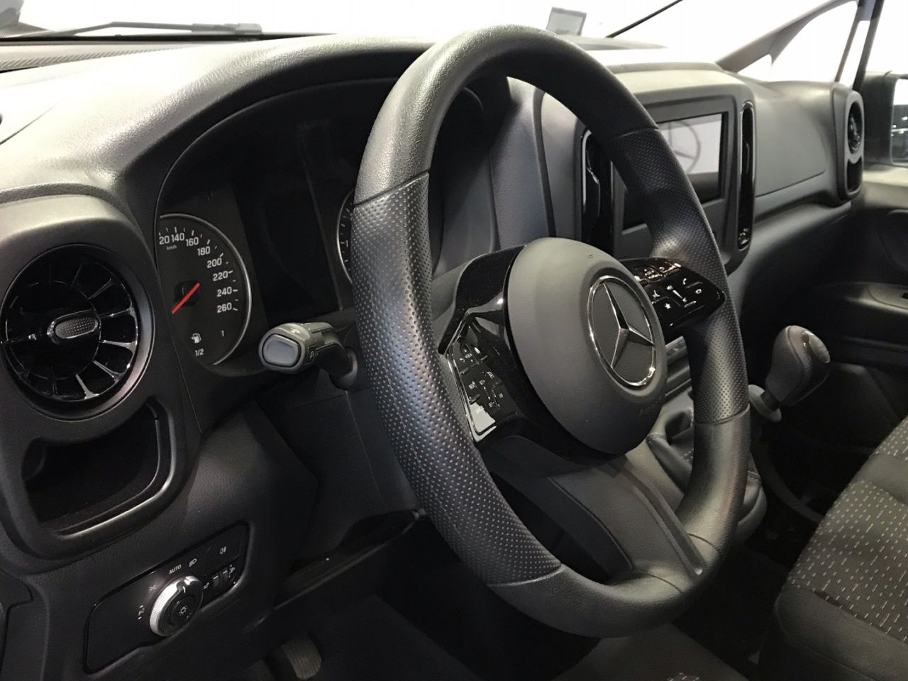 mercedes-vito-110-cdi-6d-pro-largo-imagen-6