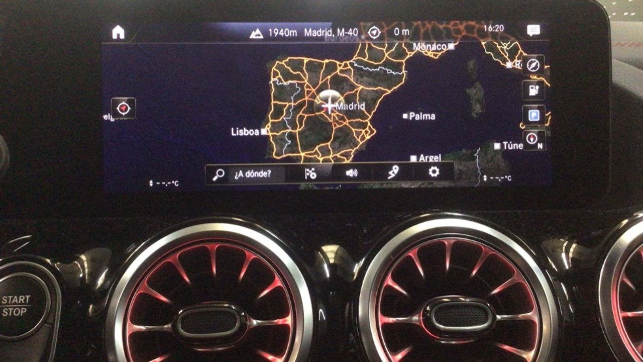 mercedes-eqa-250-amg-line-imagen-19