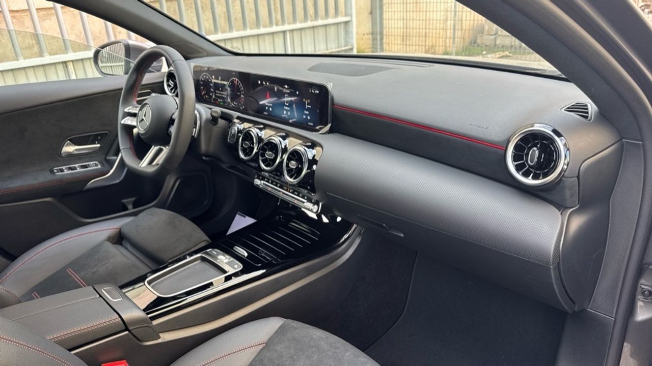 mercedes-clase-a-a-250-e-con-tecnologia-hibrida-eq-imagen-9