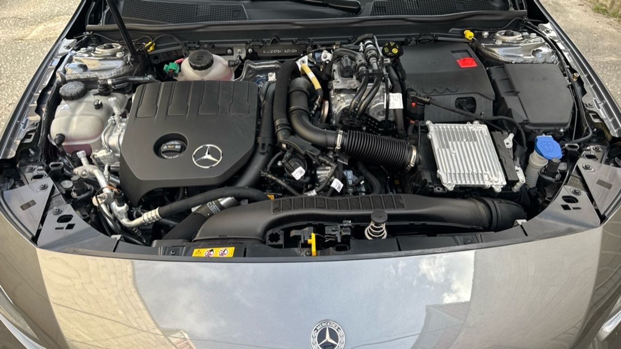 mercedes-clase-a-a-250-e-con-tecnologia-hibrida-eq-imagen-16