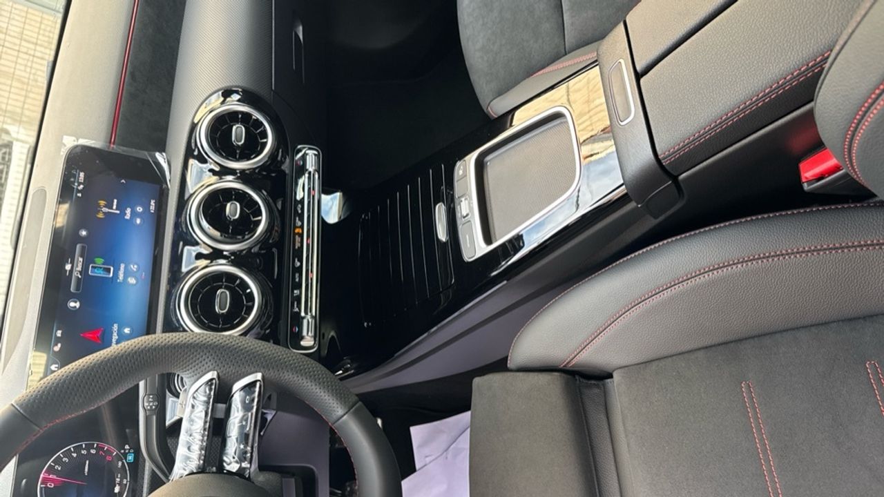 mercedes-clase-a-a-250-e-con-tecnologia-hibrida-eq-imagen-22